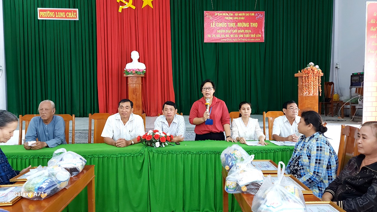phát biểu chúc mừng